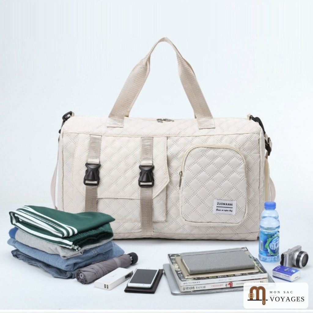 Sac de voyage Riviera beige et les affaires qu'il peut contenir
