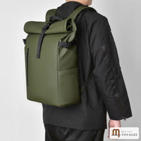 Sac à dos Citadin vert kaki porté au dos