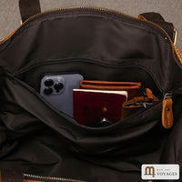 Poche zippée intérieure du sac week-end cuir