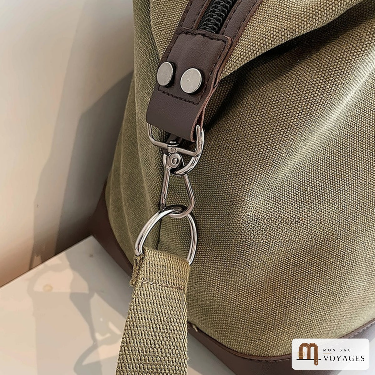Mousqueton en métal de la bandoulière amovible du sac de voyage Bivouac