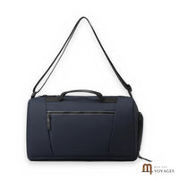 Sac de voyage polochon Zénith bleu marine avec bandoulière réglable, sur fond blanc